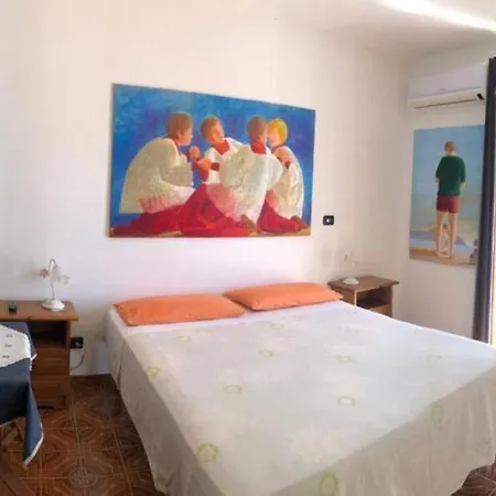 La Luna Di Botto Bruce * 基亚瓦里