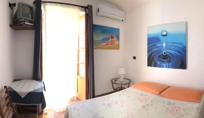 Affittacamere La Luna Di Botto Bruce